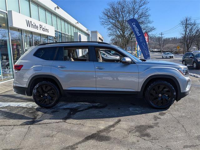 used 2024 Volkswagen Atlas car, priced at $34,900