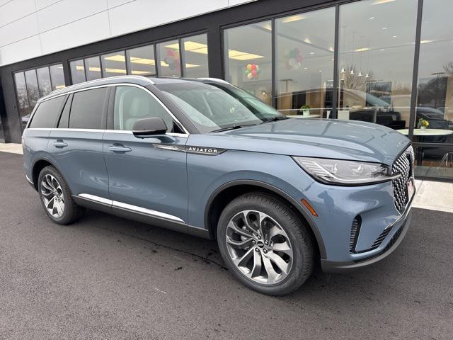 new 2025 Lincoln Aviator car, priced at $70,691