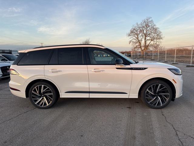 new 2025 Lincoln Aviator car, priced at $89,996