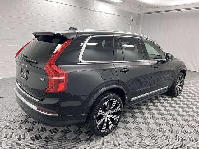 new 2025 Volvo XC90 Plug-In Hybrid car