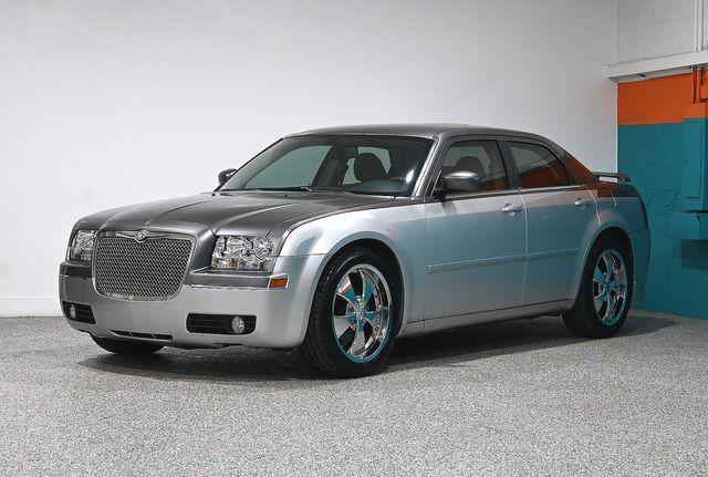 used 2007 Chrysler 300 car, priced at $7,995