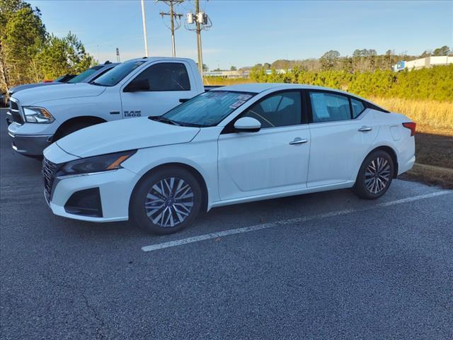 used 2023 Nissan Altima car, priced at $21,982