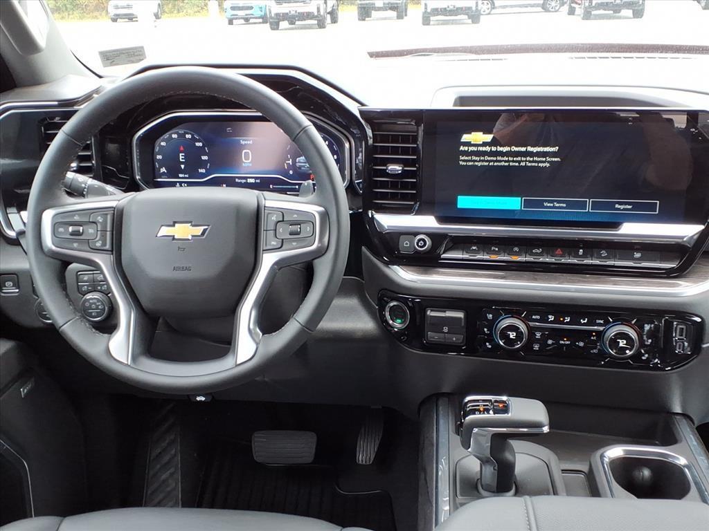 new 2025 Chevrolet Silverado 1500 car, priced at $61,650