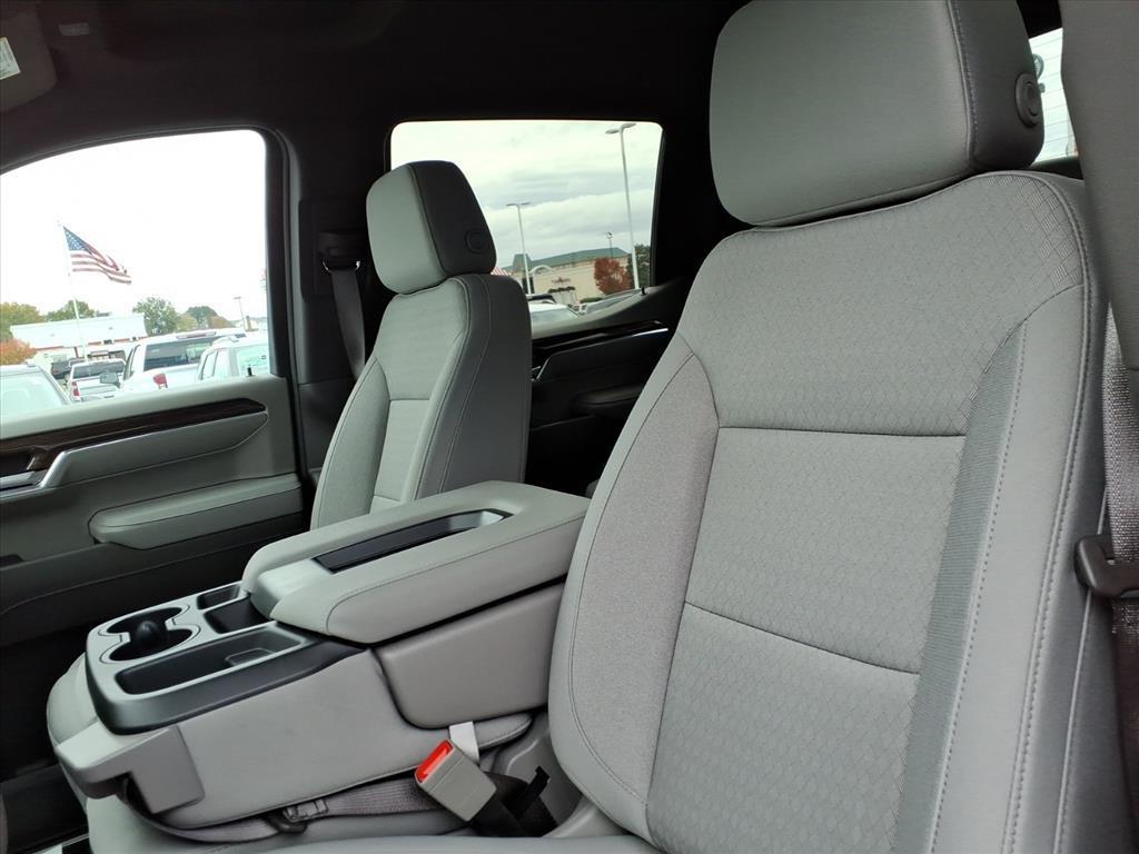 new 2025 Chevrolet Silverado 1500 car, priced at $50,500