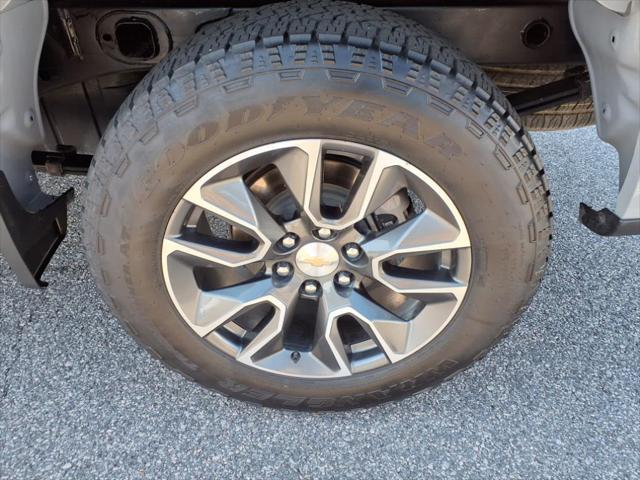 used 2024 Chevrolet Silverado 1500 car, priced at $43,981
