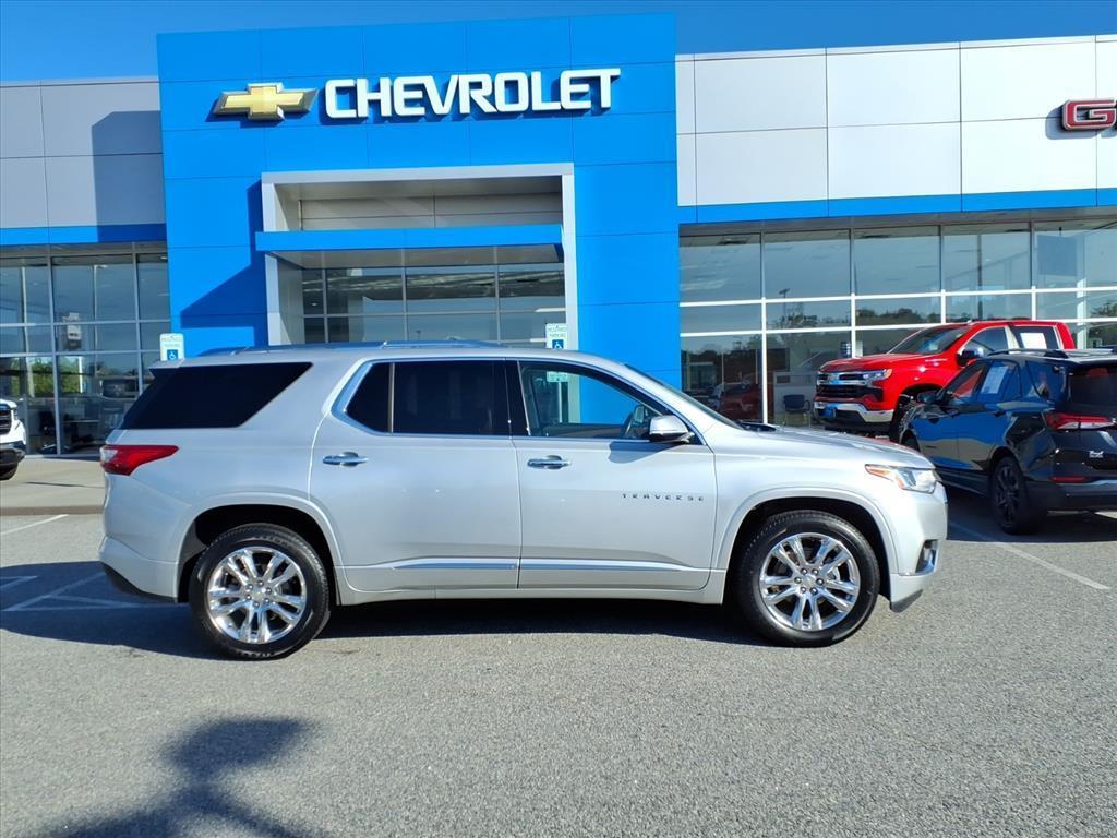 used 2020 Chevrolet Traverse car, priced at $26,782