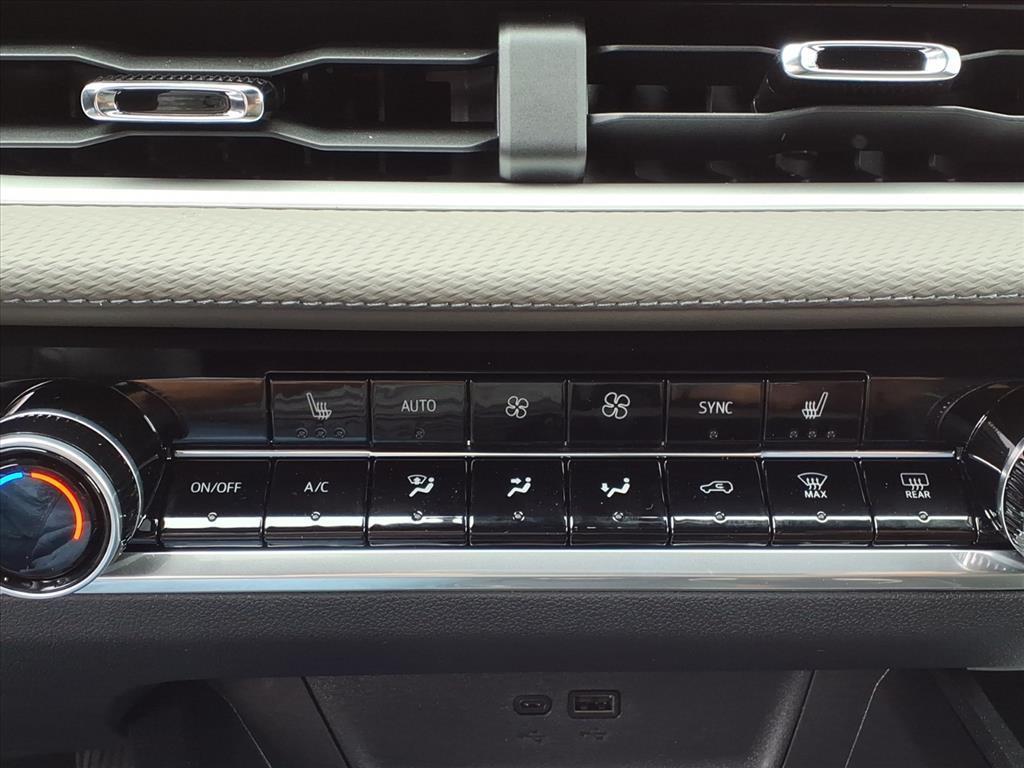 new 2026 Chevrolet Equinox car, priced at $32,153