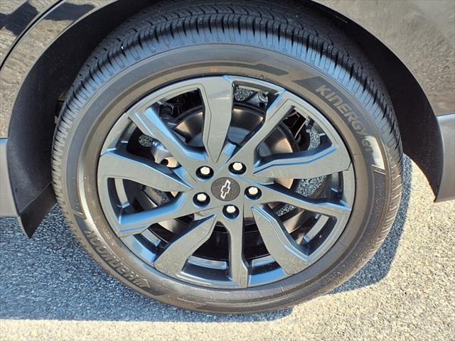 used 2023 Chevrolet Equinox car, priced at $28,781
