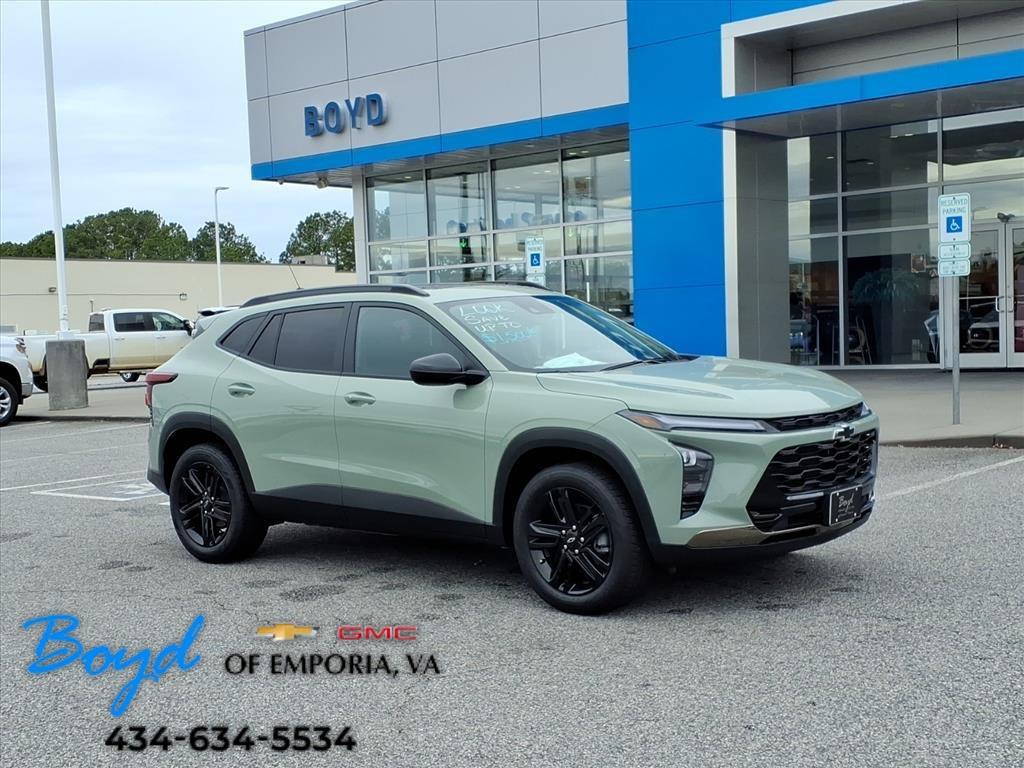 new 2025 Chevrolet Trax car, priced at $25,900