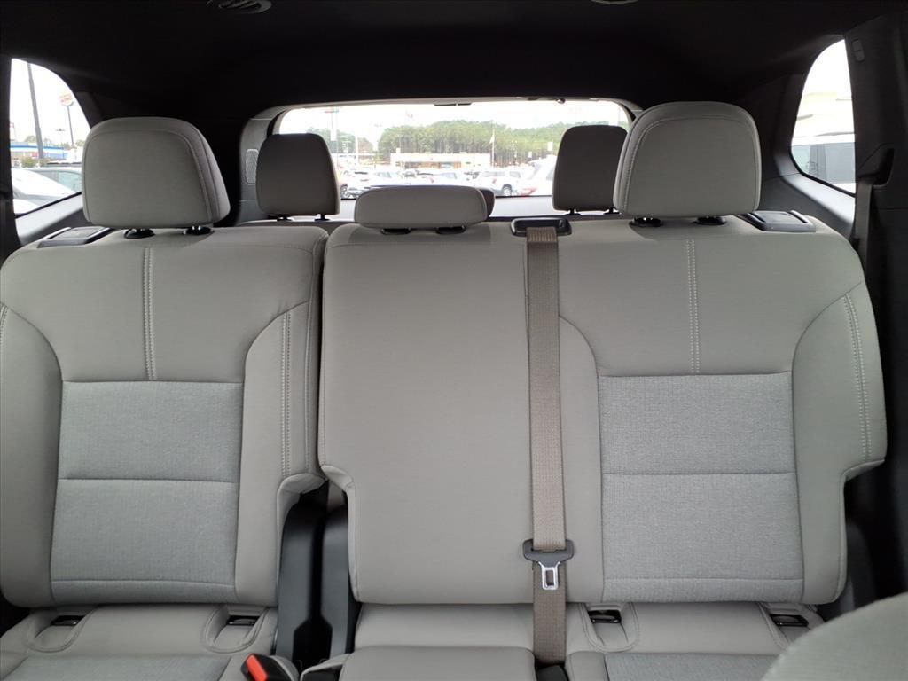 new 2026 GMC Acadia car, priced at $44,973