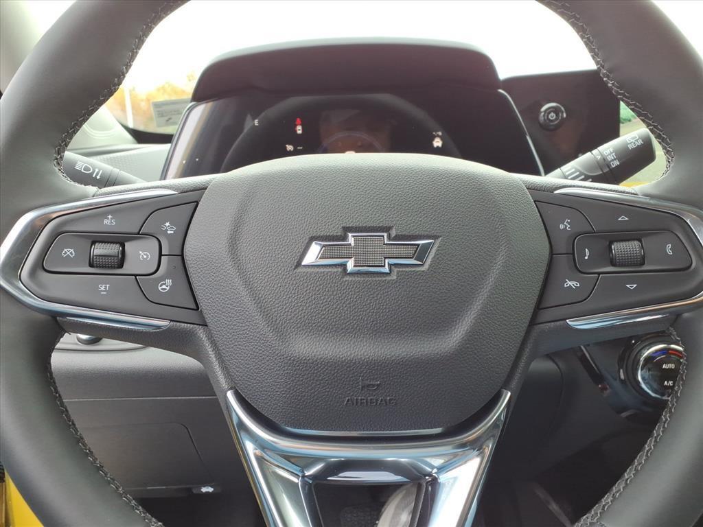 new 2025 Chevrolet Trax car, priced at $24,900