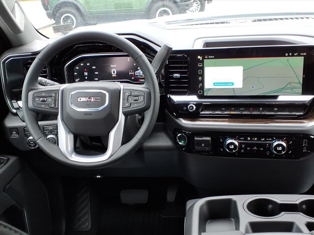 new 2025 GMC Sierra 1500 car, priced at $51,200