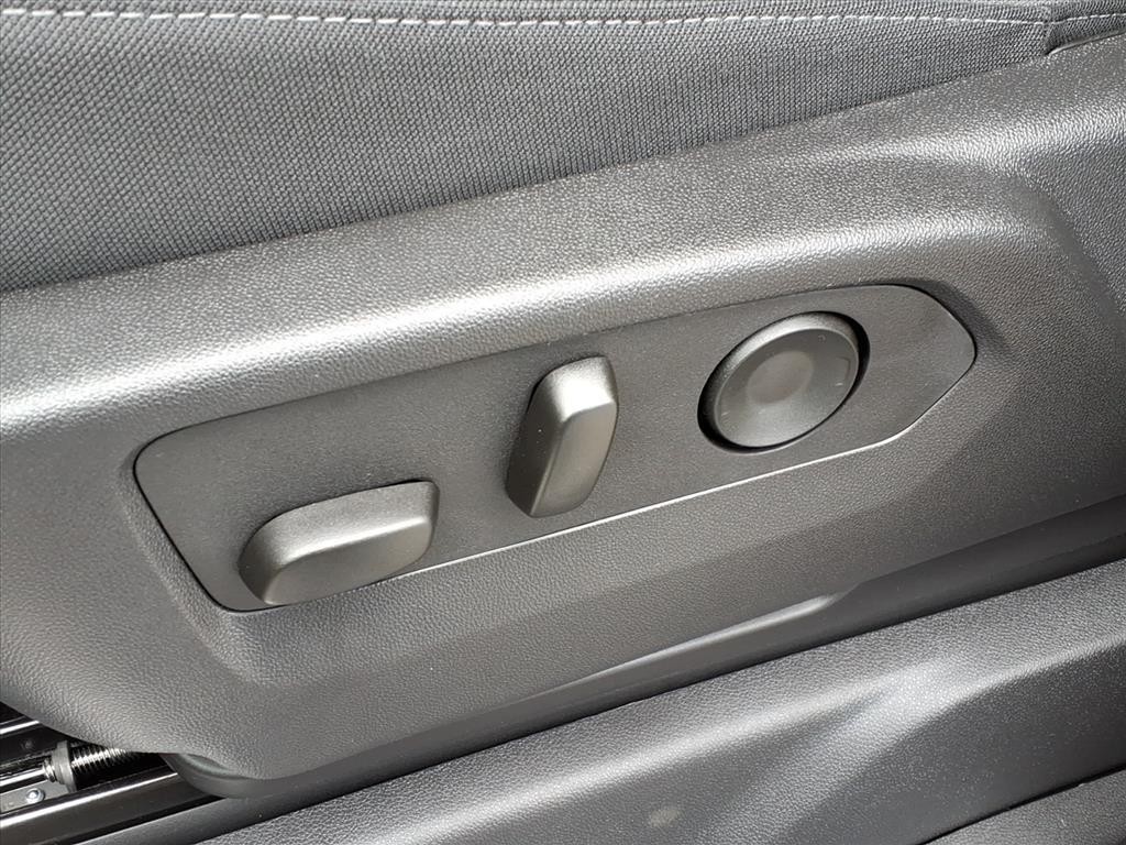 new 2025 GMC Sierra 1500 car, priced at $51,200