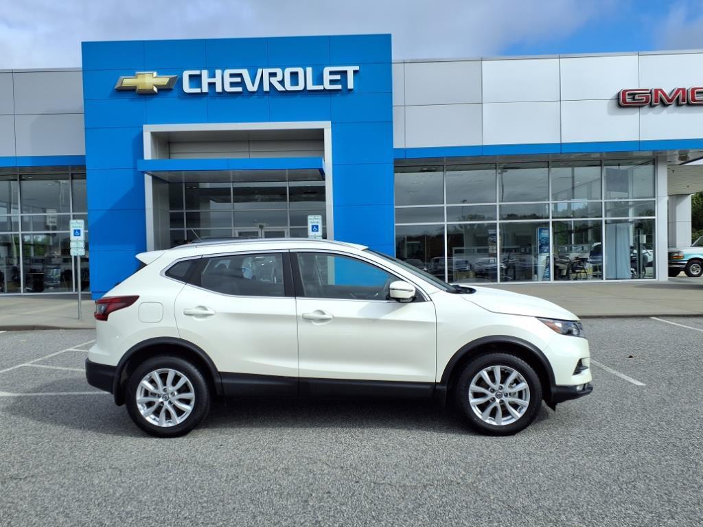 used 2022 Nissan Rogue Sport car, priced at $23,782
