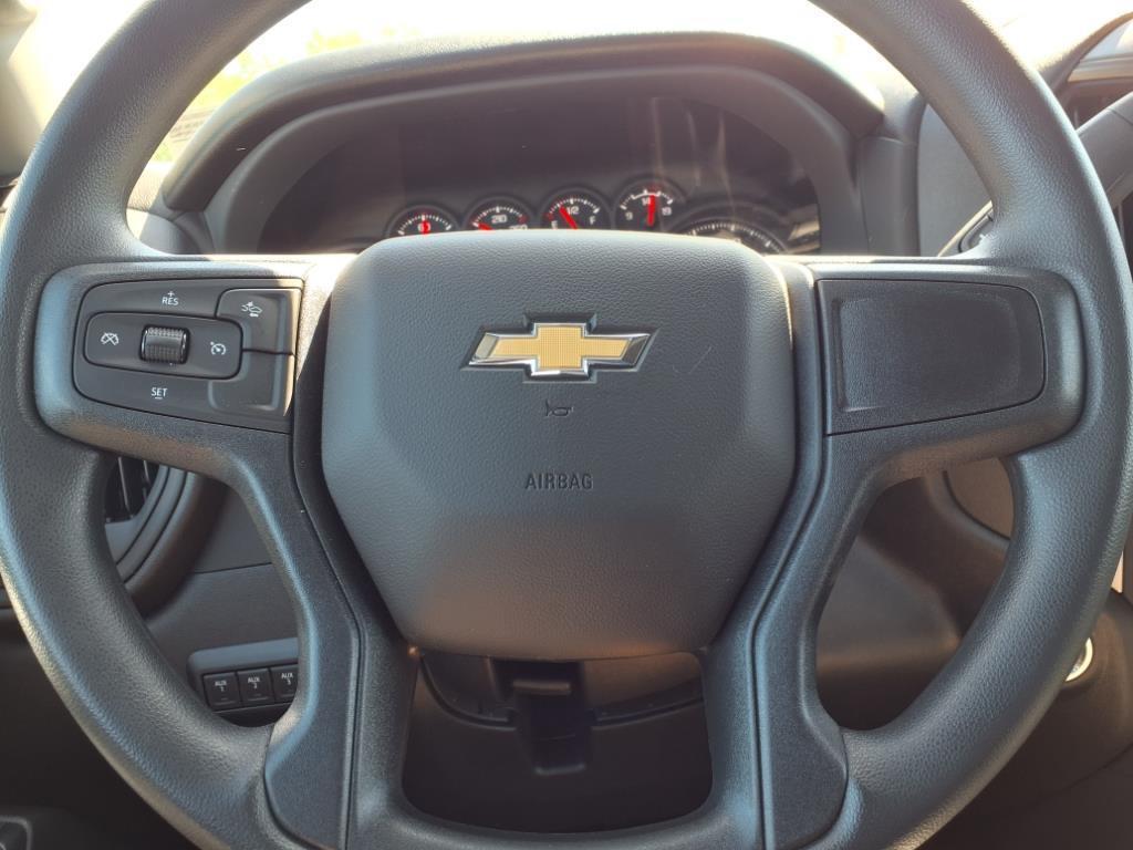 new 2025 Chevrolet Silverado 3500 car, priced at $77,400