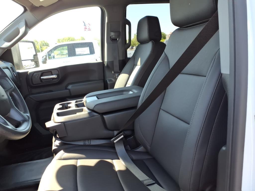 new 2025 Chevrolet Silverado 3500 car, priced at $77,400