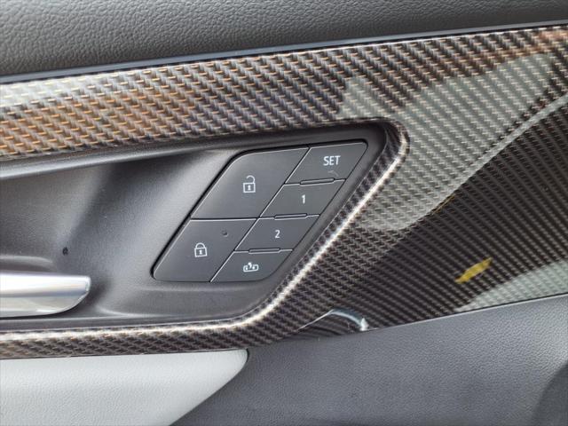 used 2025 Chevrolet Traverse car, priced at $52,782