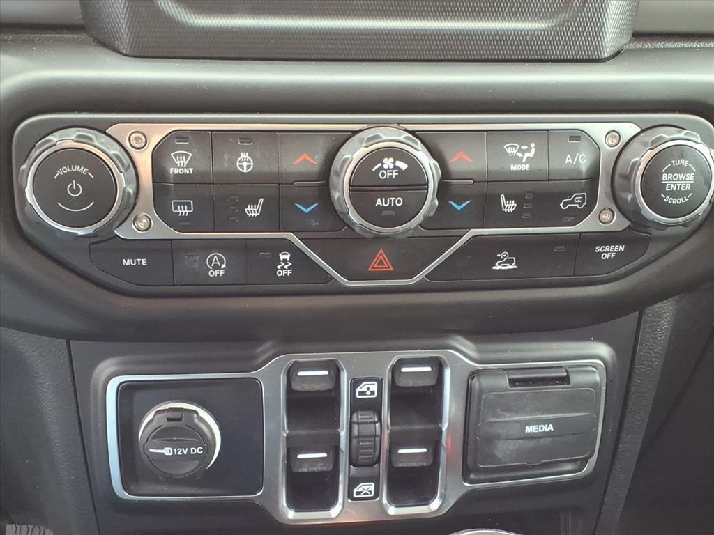 used 2022 Jeep Gladiator car, priced at $28,582