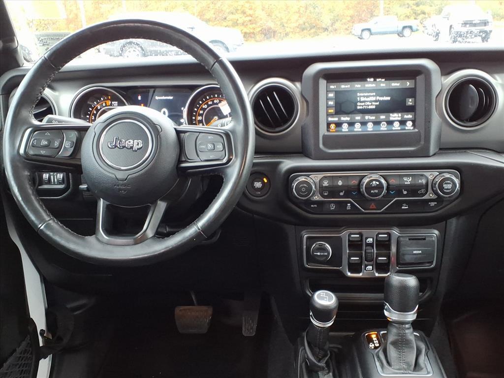 used 2022 Jeep Gladiator car, priced at $28,582