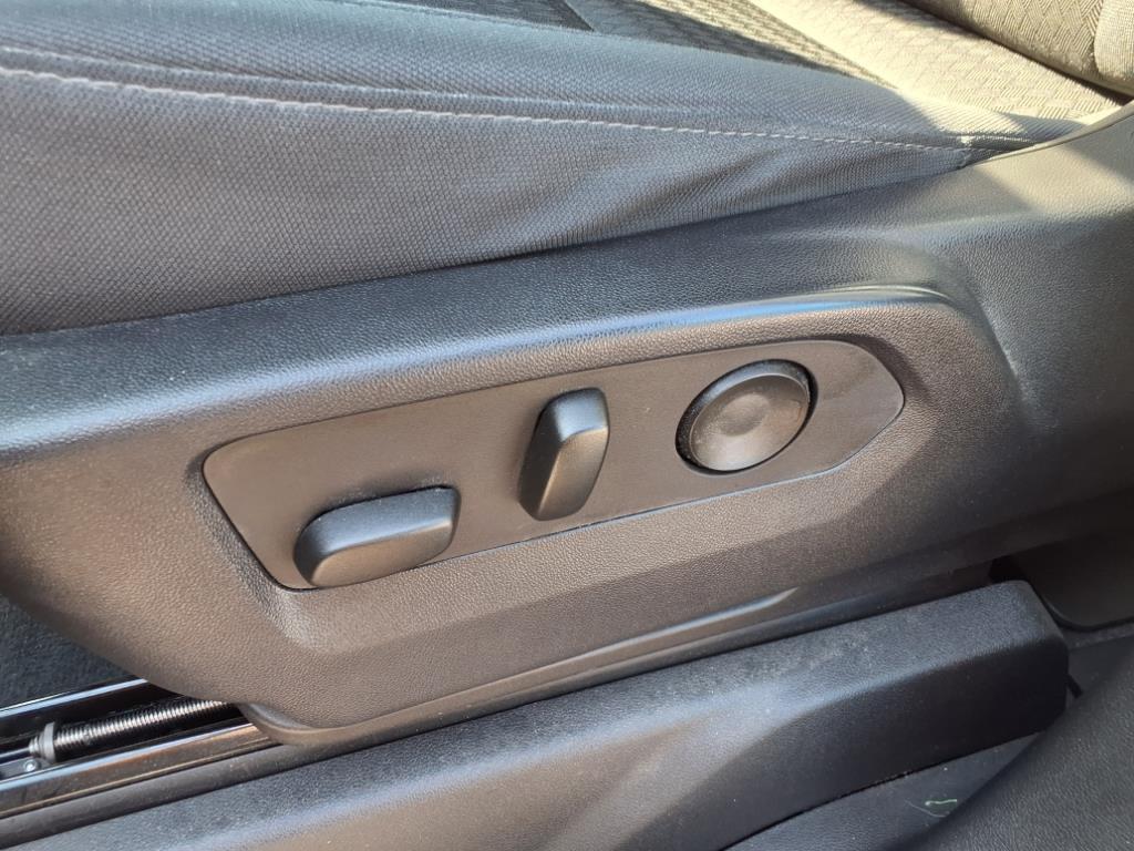 used 2023 Chevrolet Silverado 1500 car, priced at $30,781