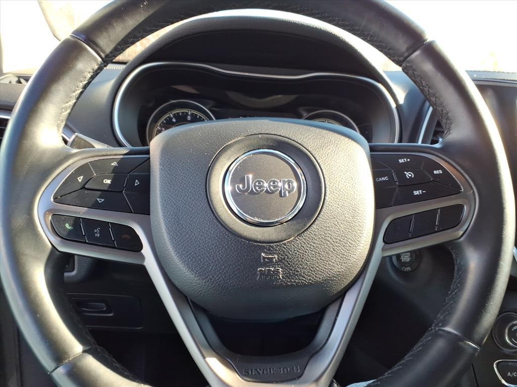 used 2019 Jeep Cherokee car, priced at $14,882