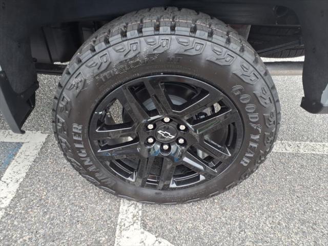 used 2025 Chevrolet Silverado 1500 car, priced at $50,982