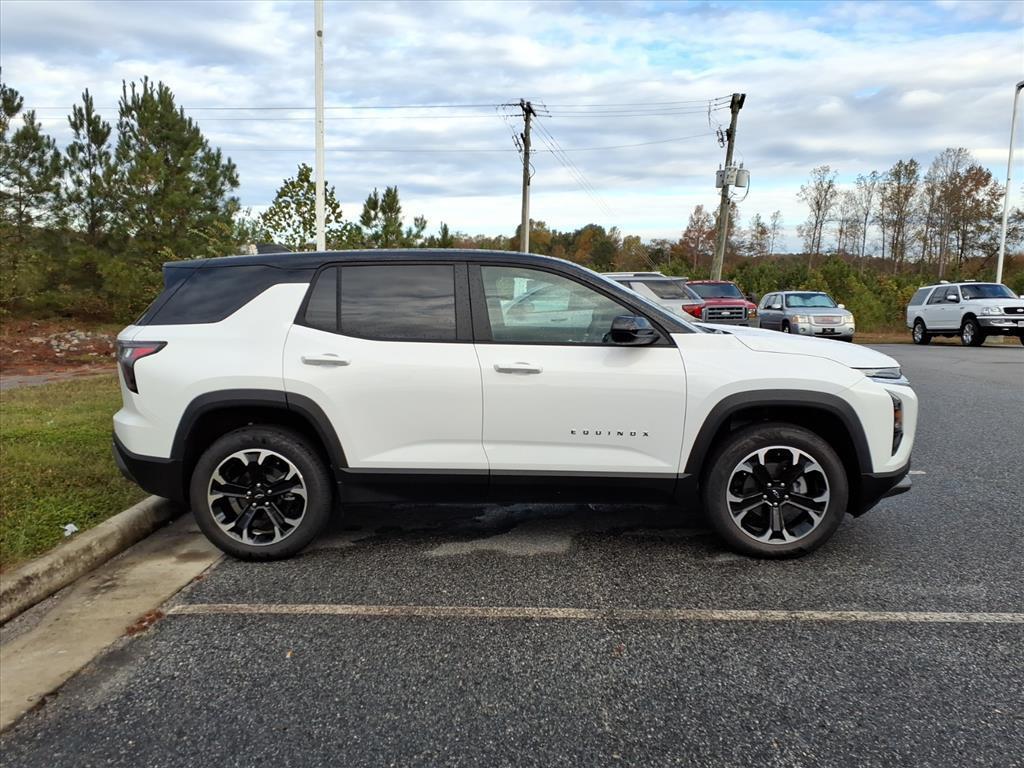 new 2026 Chevrolet Equinox car, priced at $31,000