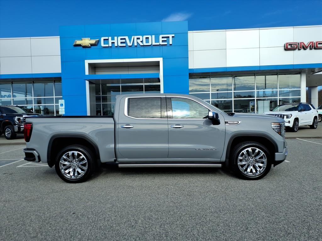 used 2025 GMC Sierra 1500 car, priced at $62,882