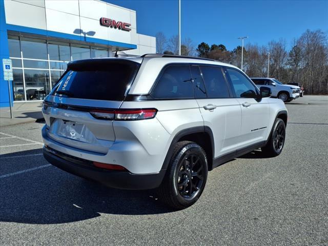 used 2024 Jeep Grand Cherokee car, priced at $36,881