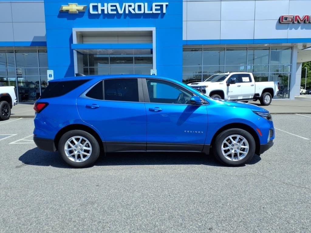 used 2024 Chevrolet Equinox car, priced at $24,981