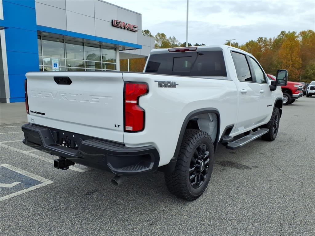 new 2025 Chevrolet Silverado 2500 car, priced at $63,000
