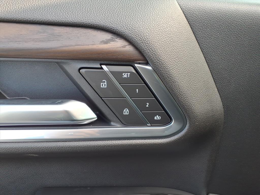 used 2025 GMC Sierra 2500 car, priced at $63,982