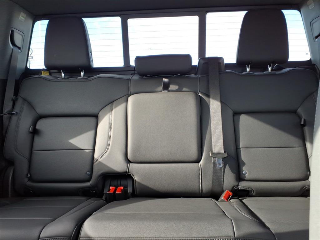 used 2025 GMC Sierra 2500 car, priced at $63,982