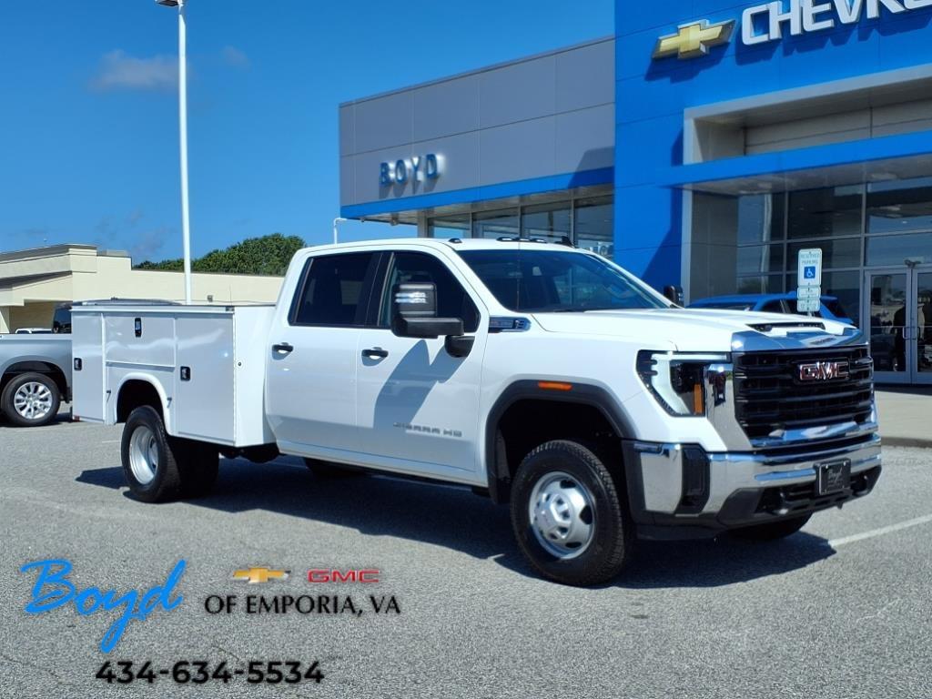 new 2025 GMC Sierra 3500 car, priced at $56,418
