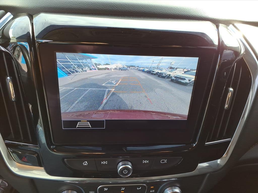 used 2020 Chevrolet Traverse car, priced at $24,482