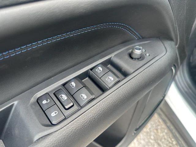 new 2025 Jeep Compass car, priced at $28,160