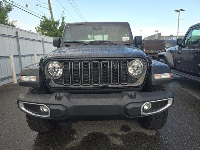 new 2025 Jeep Gladiator car, priced at $45,980
