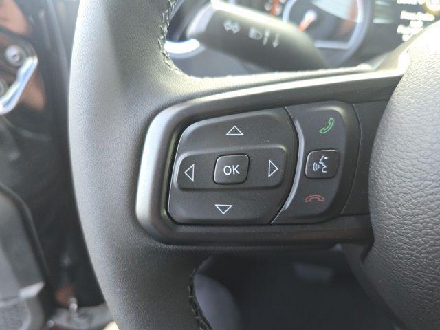 new 2025 Jeep Gladiator car, priced at $45,980