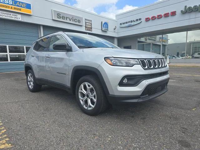 new 2025 Jeep Compass car, priced at $29,035