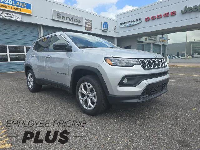 new 2025 Jeep Compass car, priced at $29,035