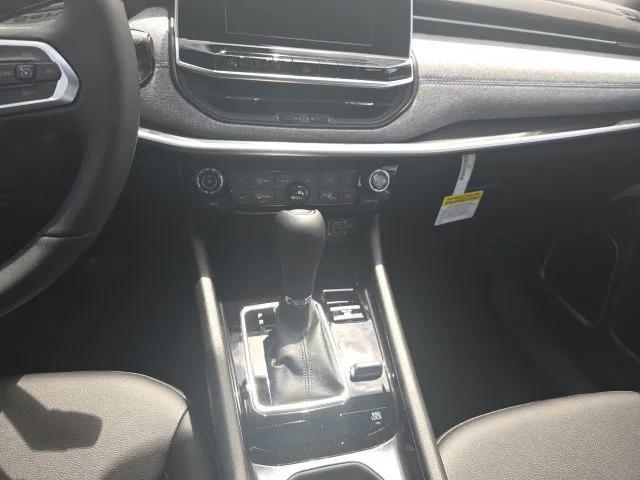 new 2025 Jeep Compass car, priced at $29,035