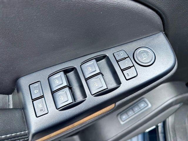 used 2020 GMC Yukon XL car, priced at $38,500