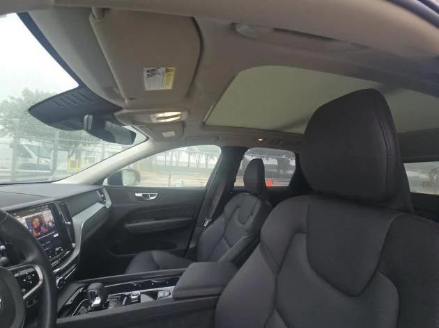 used 2025 Volvo XC60 car, priced at $41,500