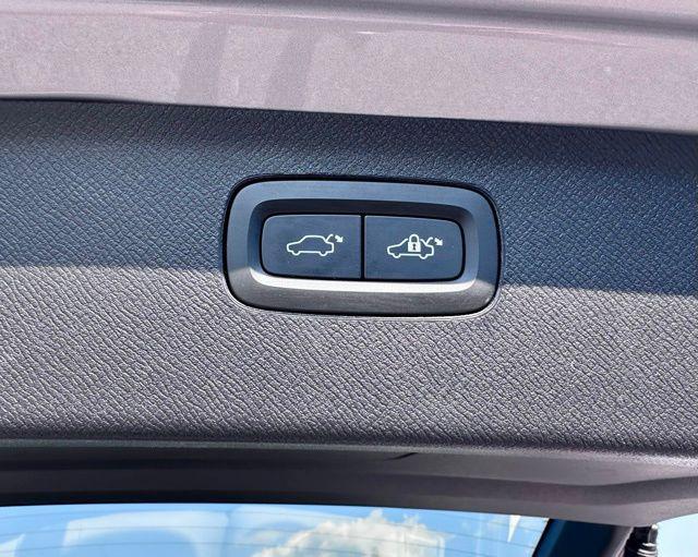 used 2023 Volvo XC90 car, priced at $47,500