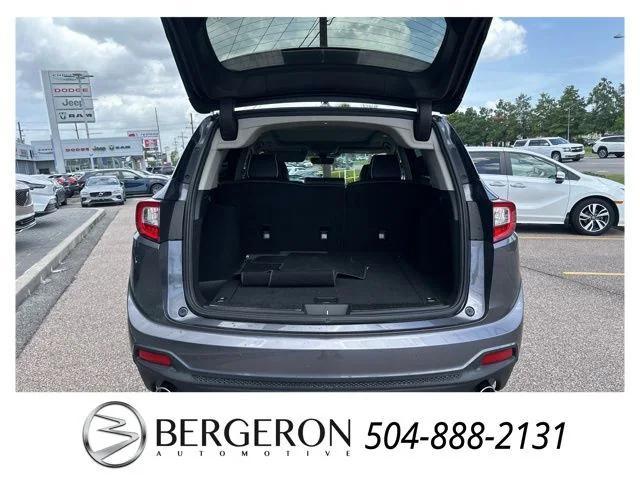 used 2019 Acura RDX car, priced at $32,000