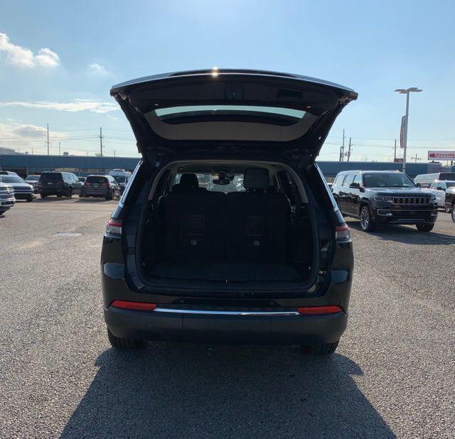 used 2023 Jeep Grand Cherokee L car, priced at $30,500