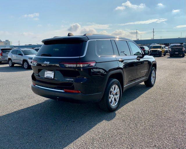 used 2023 Jeep Grand Cherokee L car, priced at $30,500