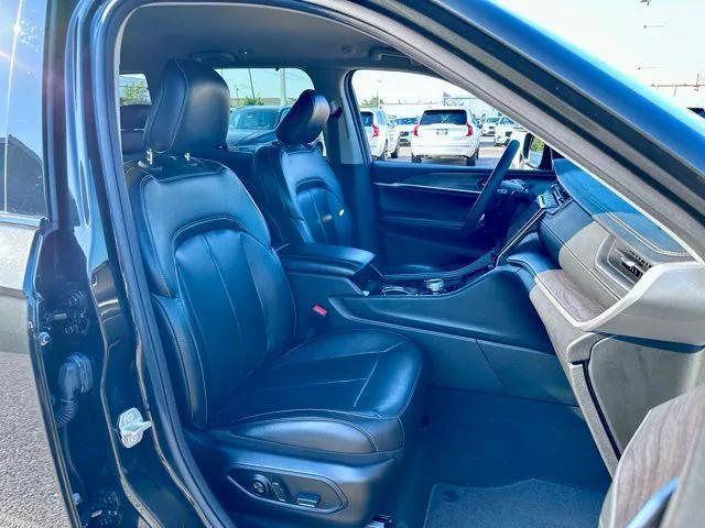 used 2023 Jeep Grand Cherokee car, priced at $33,301