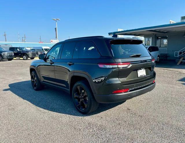 used 2023 Jeep Grand Cherokee car, priced at $33,301