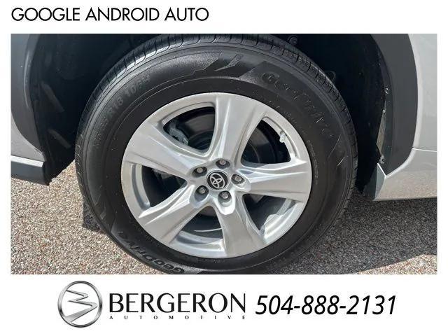 used 2023 Toyota Highlander car, priced at $33,961
